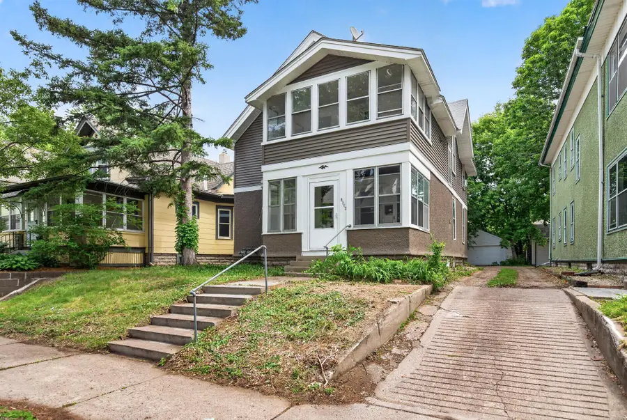 1034 14th Avenue Se, Minneapolis, MN 55414 - #2