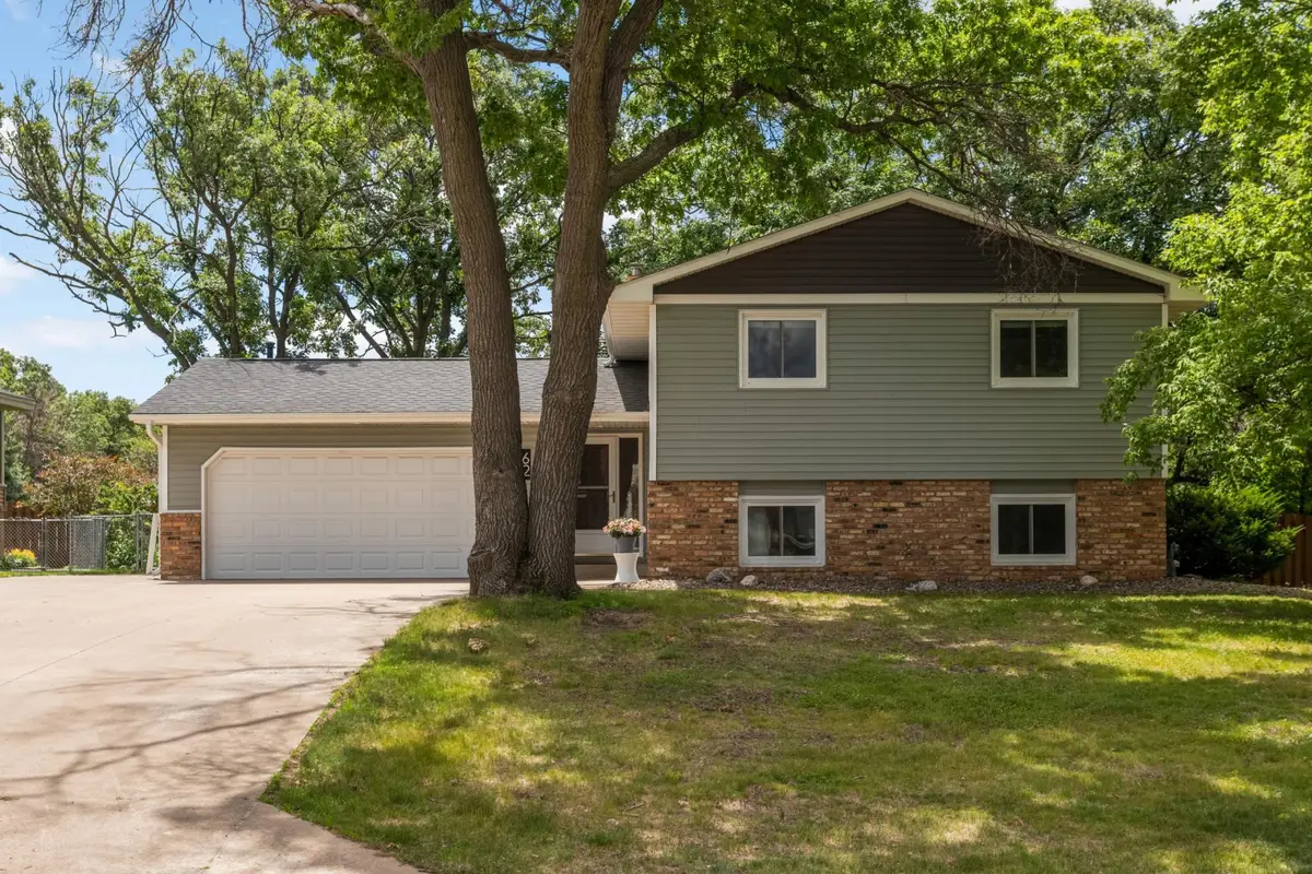 62 98th Lane Nw, Coon Rapids, MN 55448 - #1