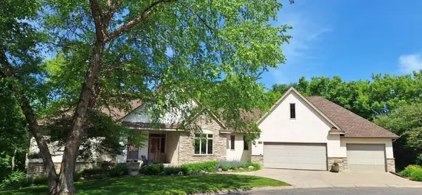 1900 Timber Ridge Drive, Burnsville, MN 55306