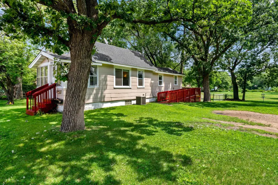 5740 Dupont Avenue N, Brooklyn Center, MN 55430 - #3