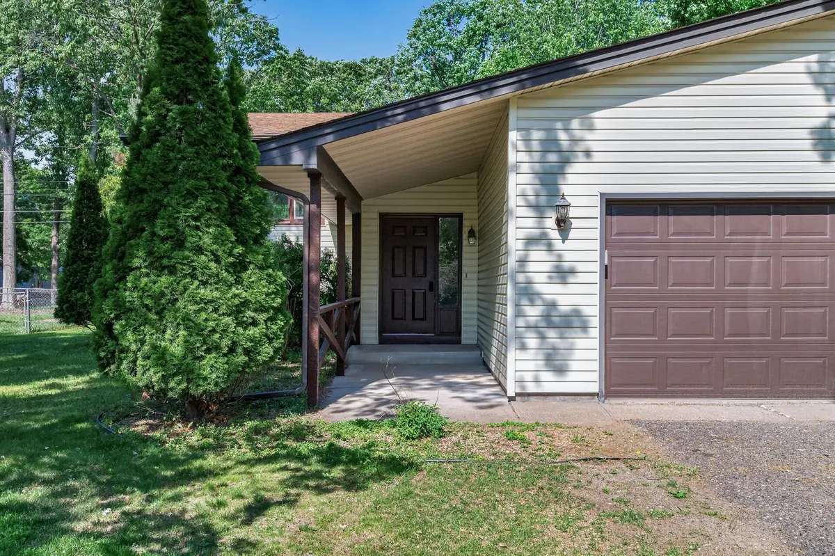 10370 Flamingo Street Nw, Coon Rapids, MN 55433 - #1