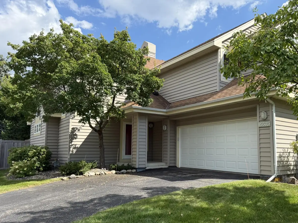 15575 17th Place N, Plymouth, MN 55447 - #1