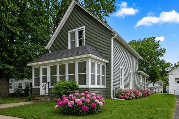 207 W Franklin Street, Morristown, MN 55052
