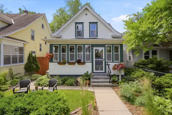 1008 Charles Avenue, Saint Paul, MN 55104