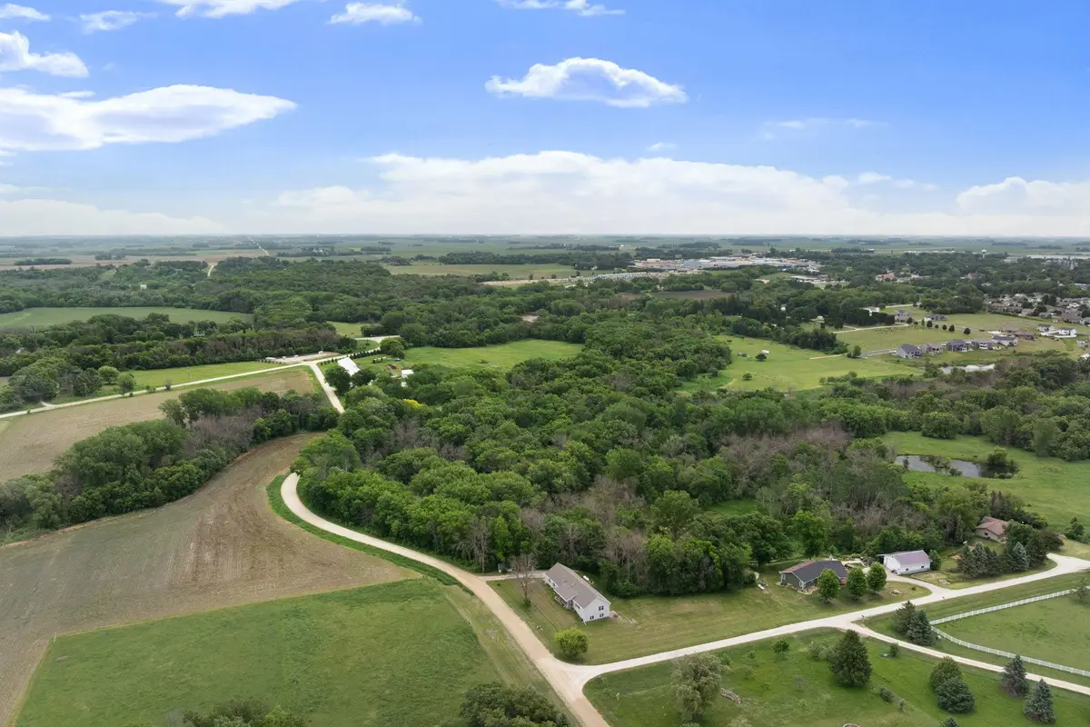 18486 625th Street, Dodge Center, MN 55927 - #1