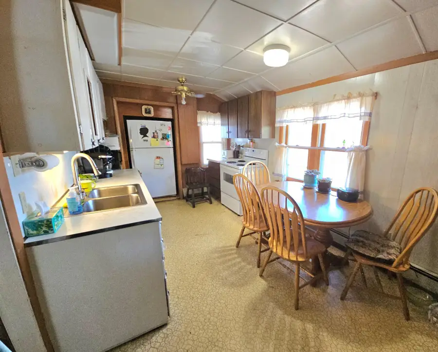540 5th Avenue S, Isle, MN 56342 - #3