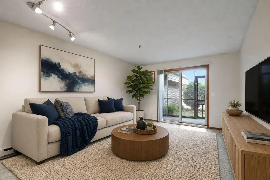 2150 Ridge Drive #14, Saint Louis Park, MN 55416 - #2