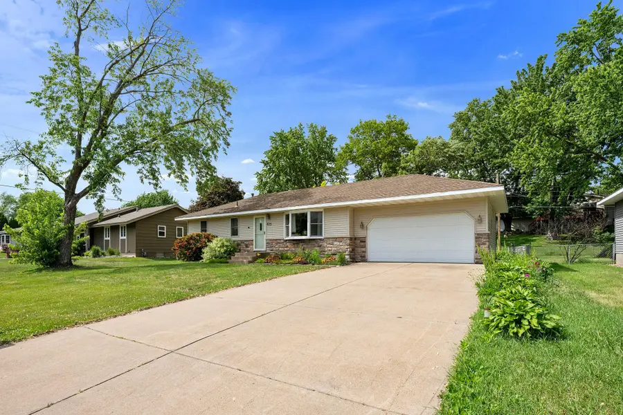 625 119th Avenue Ne, Blaine, MN 55434 - #3