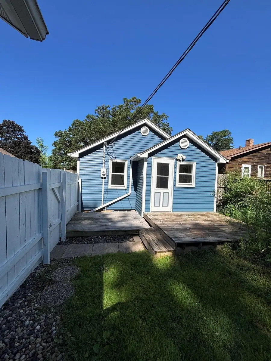 577 Glenbrook Avenue N, Oakdale, MN 55128 - #3