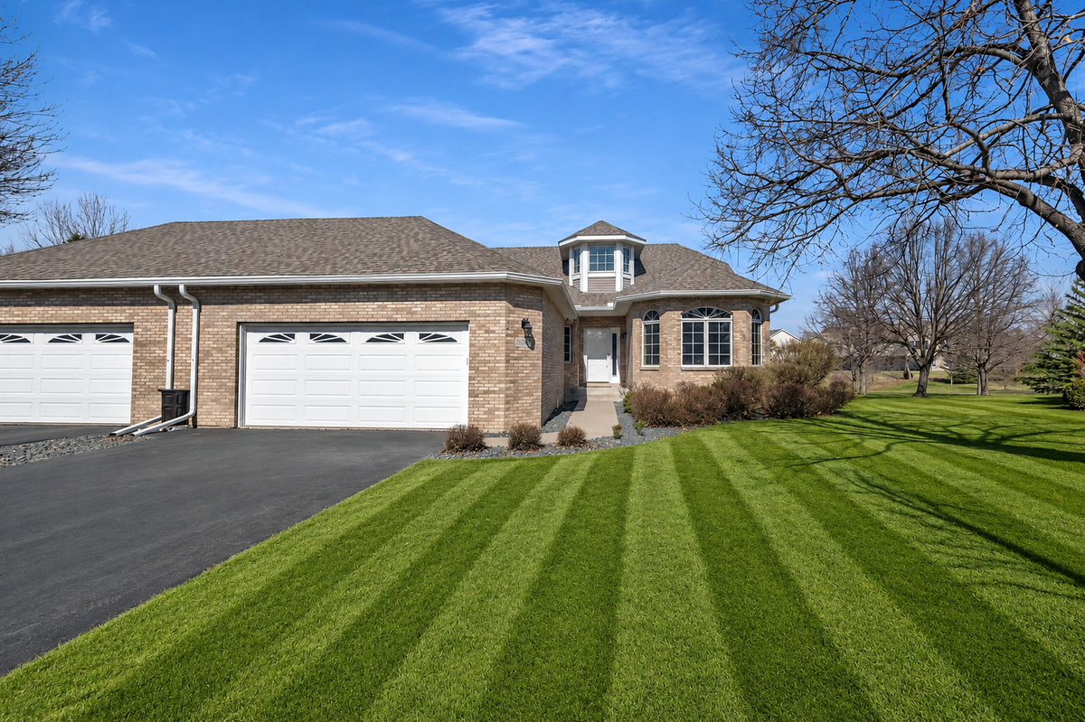 10408 Eagle Pointe Trail, Woodbury, MN 55129 - #1
