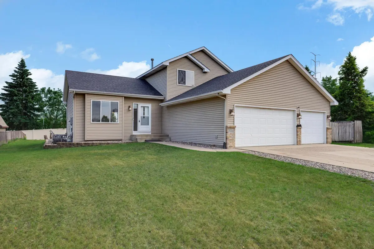 1542 153rd Lane Nw, Andover, MN 55304 - #1
