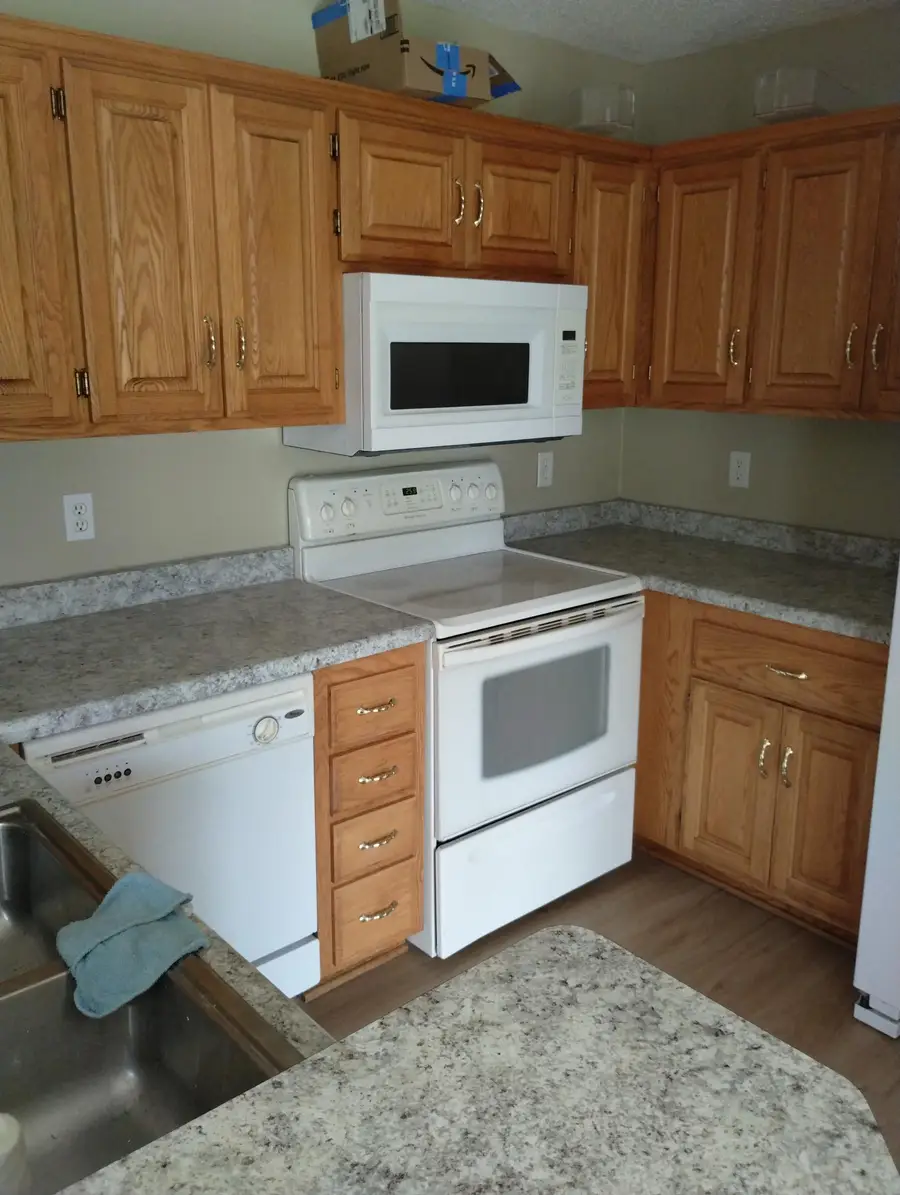 1063 Juniper Court, Shakopee, MN 55379 - #2