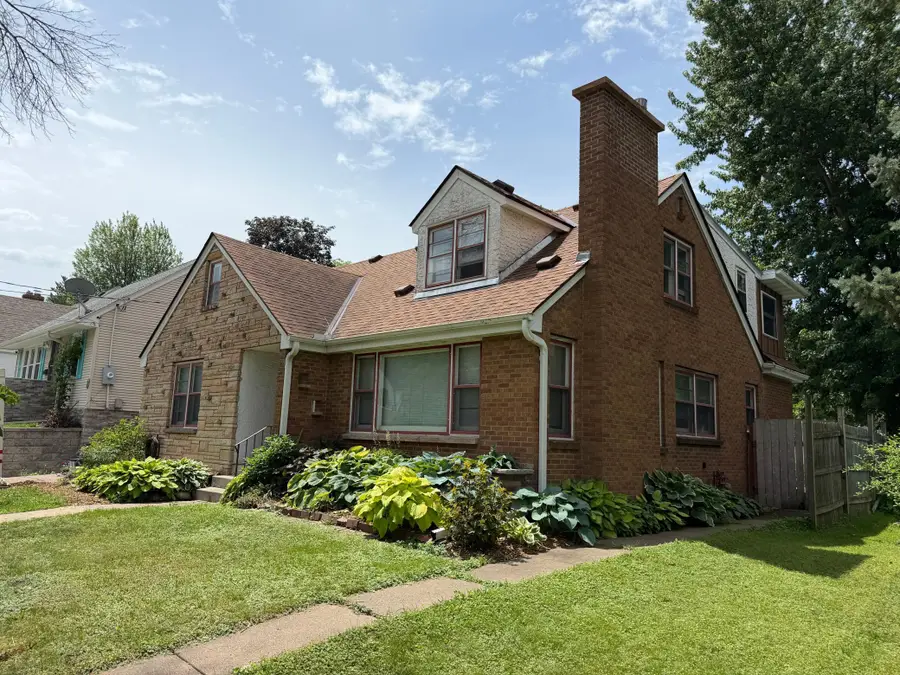 1065 Stryker Avenue, West Saint Paul, MN 55118 - #3