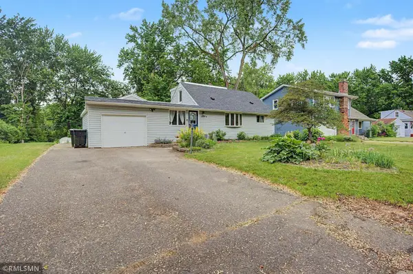 2299 Knoll Drive, Mounds View, MN 55112