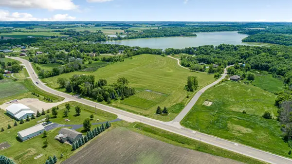 3658 Millersburg Boulevard, Faribault, MN 55021