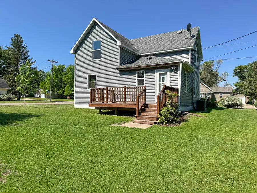 421 Bowling Avenue, Detroit Lakes, MN 56501 - #2