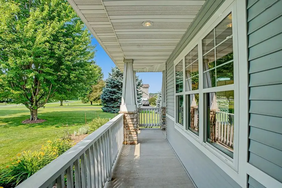 646 Tribute Parkway, River Falls, WI 54022 - #2