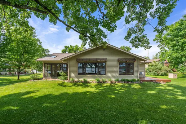 9559 N Mudhen Lake Drive, Siren, WI 54872