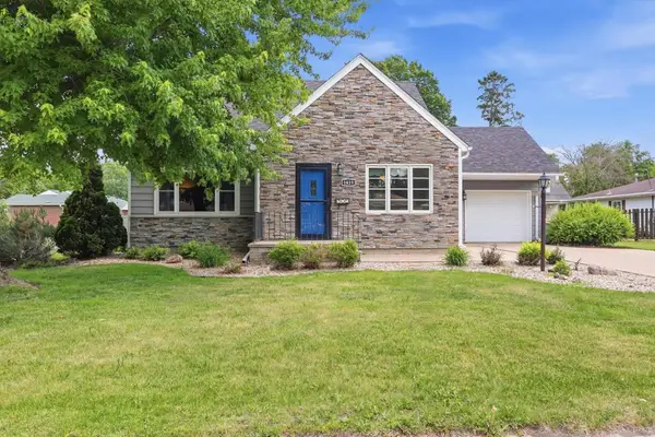 1411 N Cedar Avenue, Owatonna, MN 55060