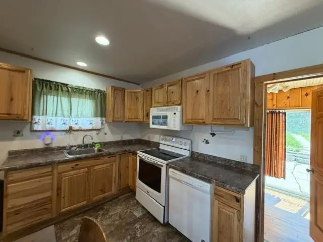 230 W Camp Street, Ely, MN 55731 - #2