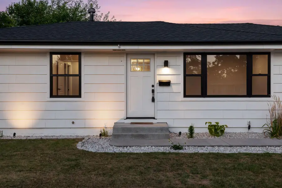 8209 Goodrich Road, Bloomington, MN 55437 - #3