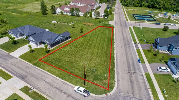 2103 Primrose Lane, Faribault, MN 55021