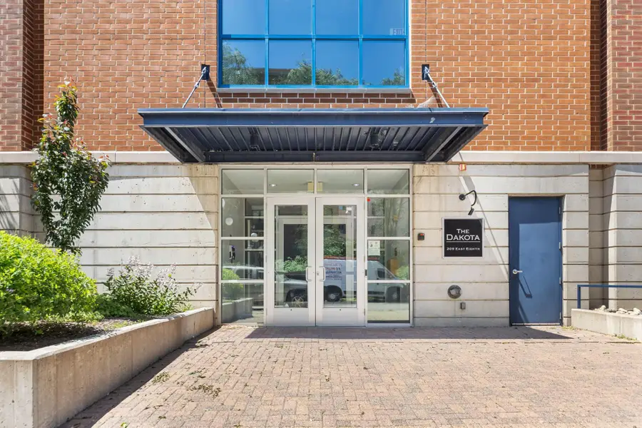 209 8th Street E #305, Saint Paul, MN 55101 - #2