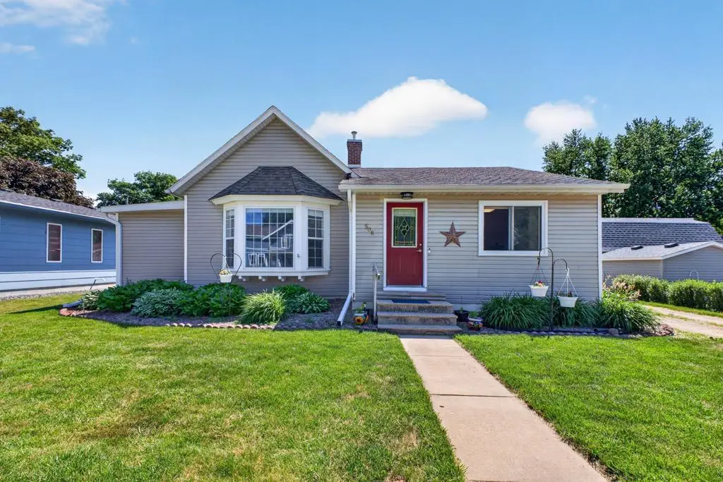 506 2nd Avenue Nw, Kasson, MN 55944 - #1