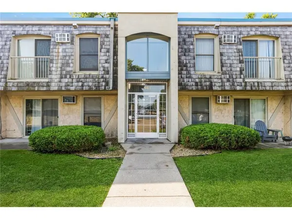941 11th Avenue S #2, Hopkins, MN 55343