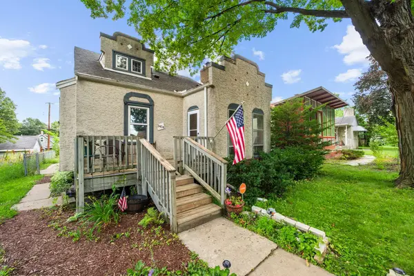 3454 Logan Avenue N, Minneapolis, MN 55412