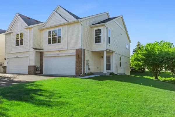 15485 Farnham Avenue N, Hugo, MN 55038