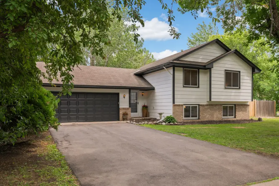 8900 Rosewood Lane N, Maple Grove, MN 55369 - #3