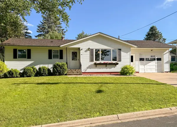 307 Hilltop Drive, Goodhue, MN 55027