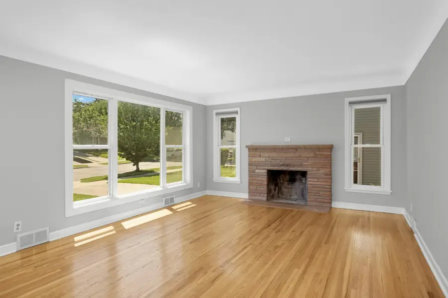 141 Stanley Street, West Saint Paul, MN 55118 - #2