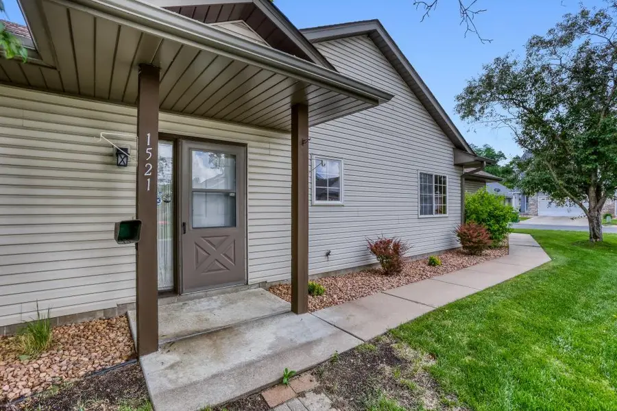 1521 Wyldwood Lane Ne, Spring Lake Park, MN 55432 - #3