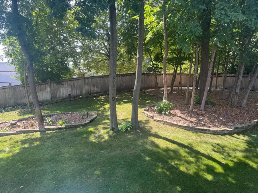 13985 42nd Avenue N, Plymouth, MN 55446 - #3