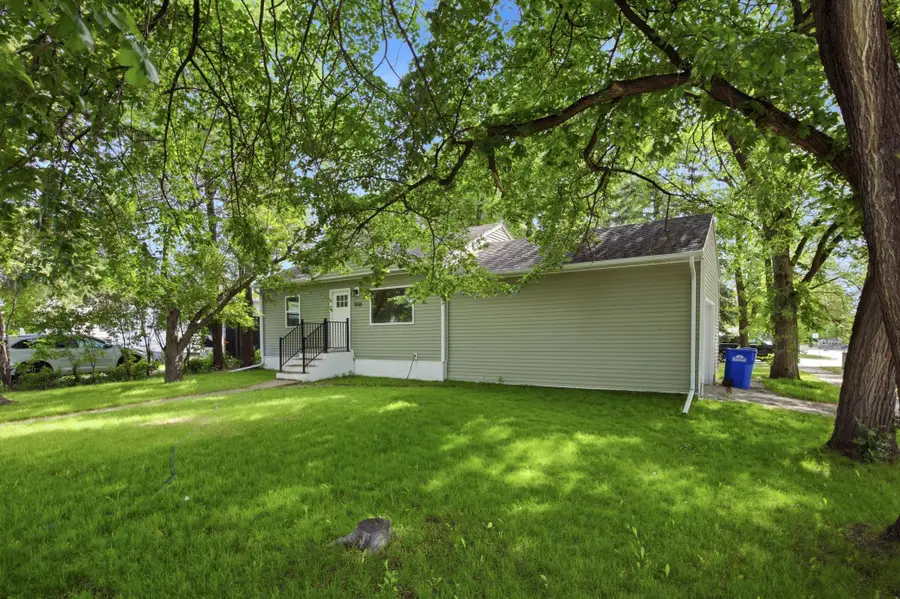1550 13 1/2 Street S, Fargo, ND 58103 - #2