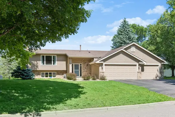 6015 Creek Ridge Court, Minnetonka, MN 55345