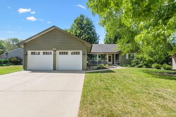 1417 Fairway Drive, Faribault, MN 55021