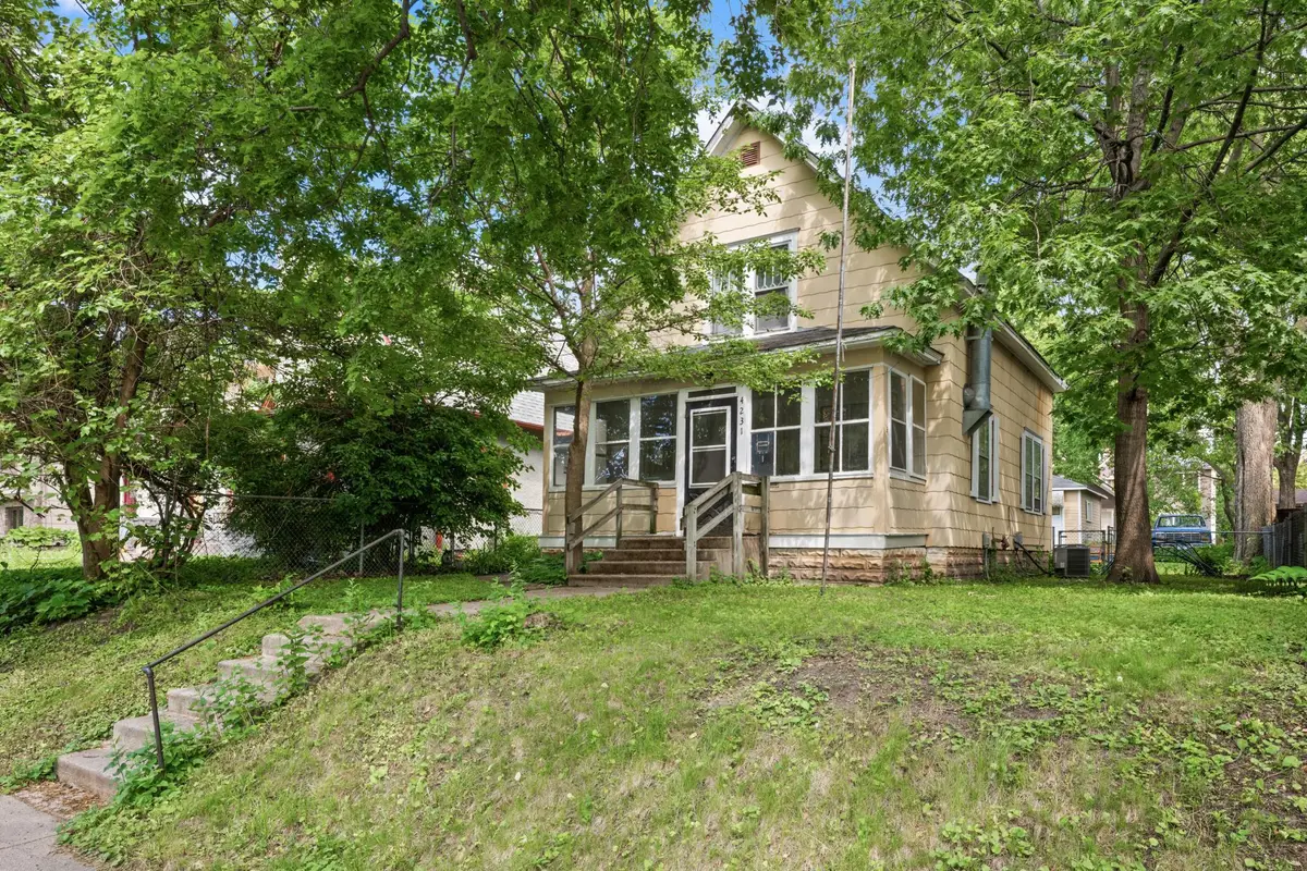 4231 Wentworth Avenue, Minneapolis, MN 55409 - #1