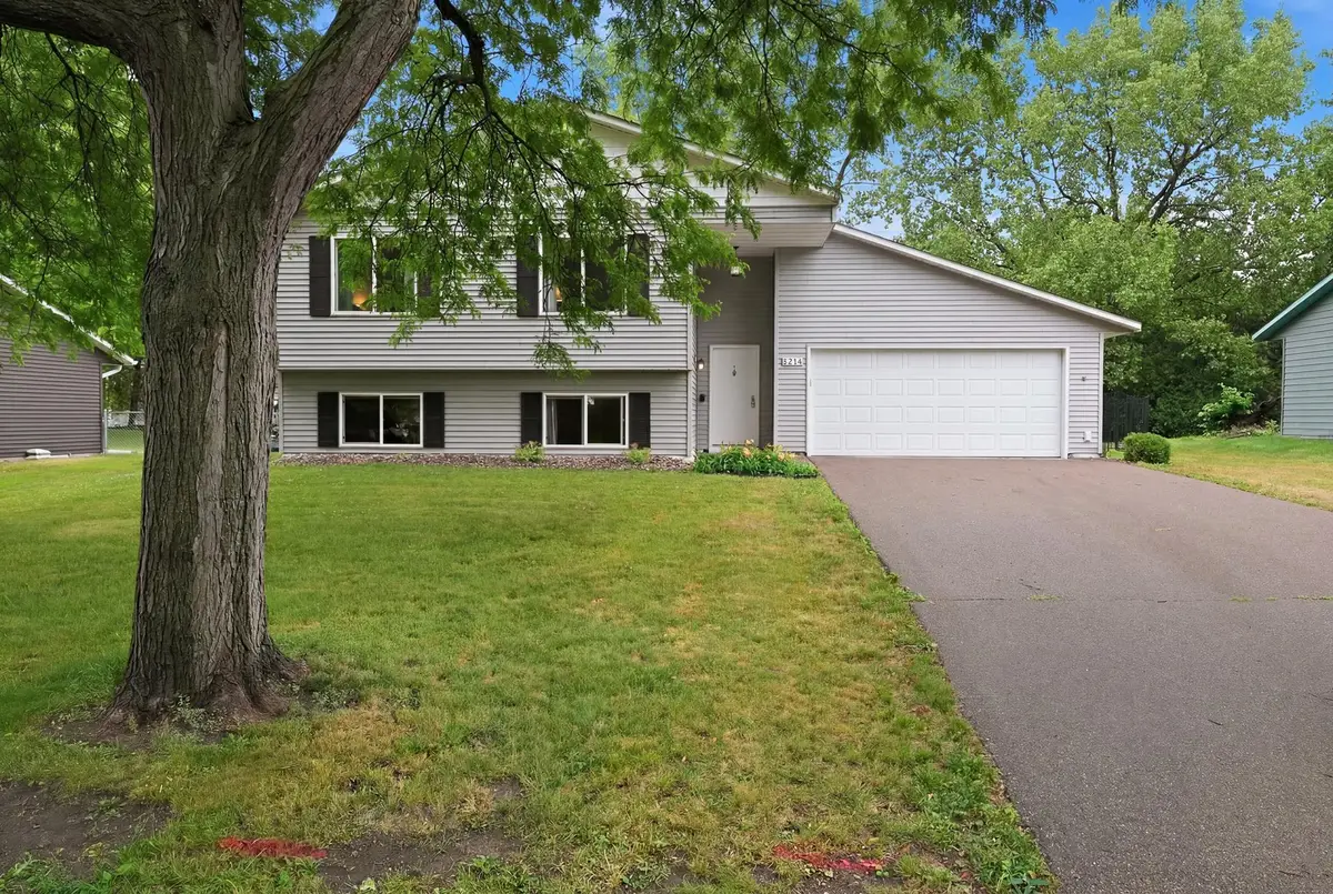 8923 Janero Avenue S, Cottage Grove, MN 55016 - #1