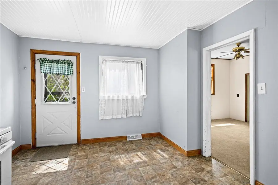 720 N 23rd Avenue W, Duluth, MN 55806 - #3