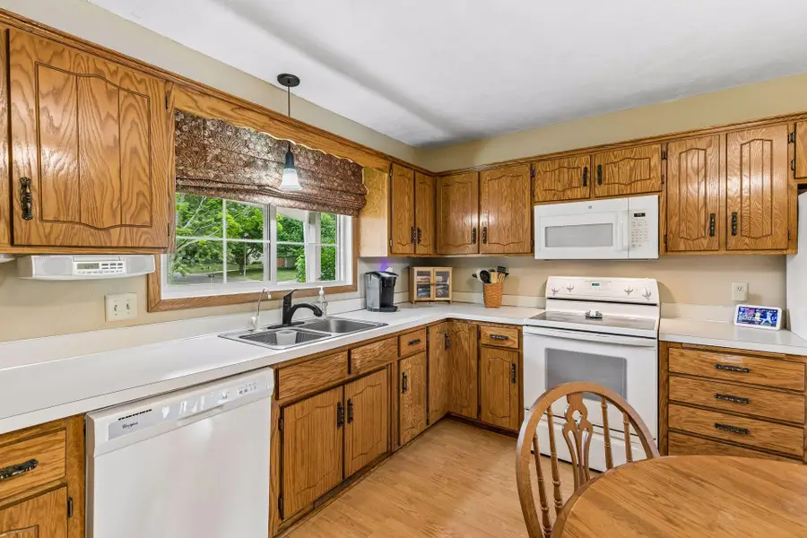 11701 Mirada Court, Burnsville, MN 55337 - #3