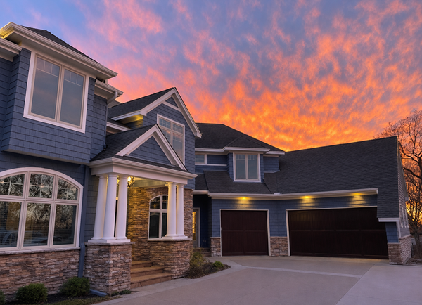 21670 Monterey Avenue, Lakeville, MN 55044