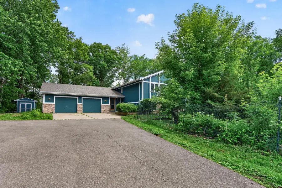 23045 Plateau Drive, Lakeville, MN 55044 - #2