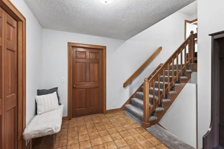23045 Plateau Drive, Lakeville, MN 55044 - #3
