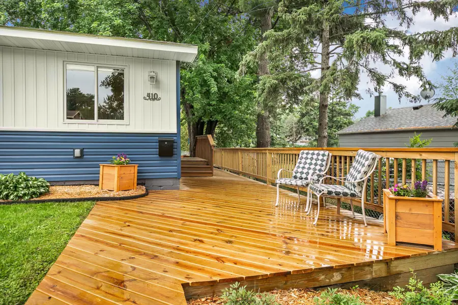 410 57th Place Ne, Fridley, MN 55432 - #2