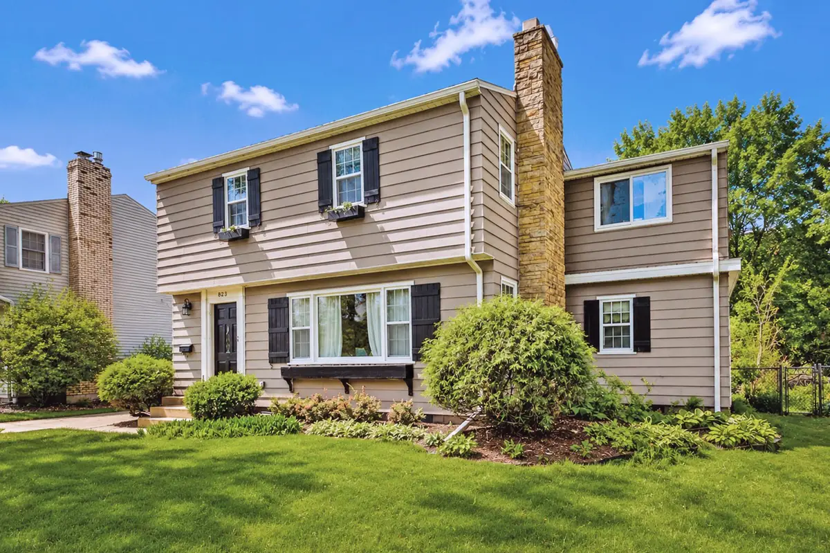 823 Memorial Parkway Sw, Rochester, MN 55902 - #1