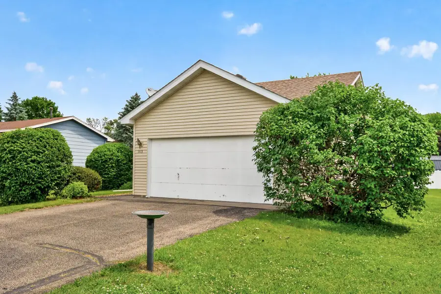 1113 Polk Street S, Shakopee, MN 55379 - #2