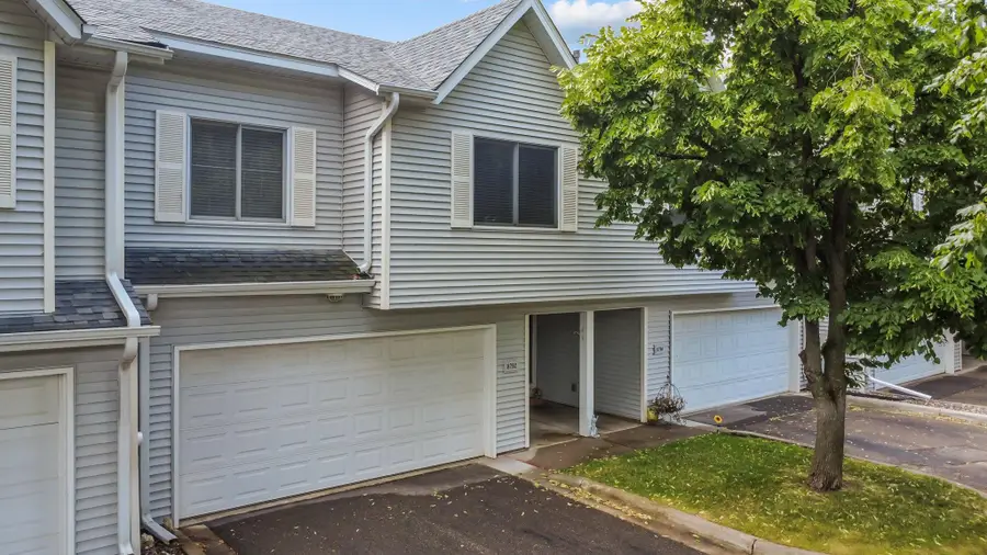 8792 Norway Street Nw, Coon Rapids, MN 55433 - #3
